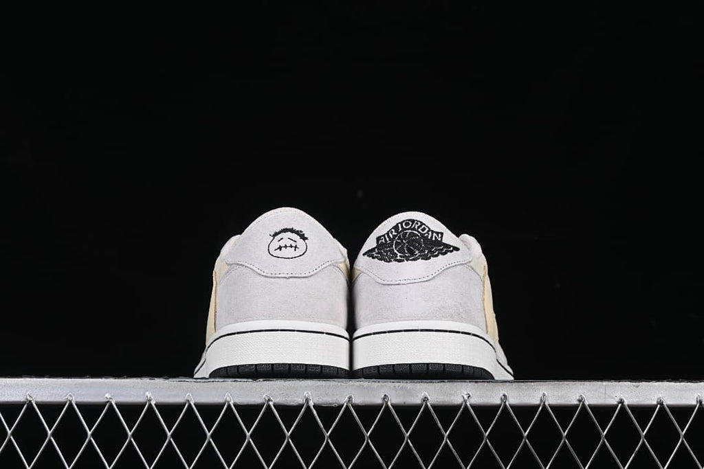 Rear view showing different heel embroidery details