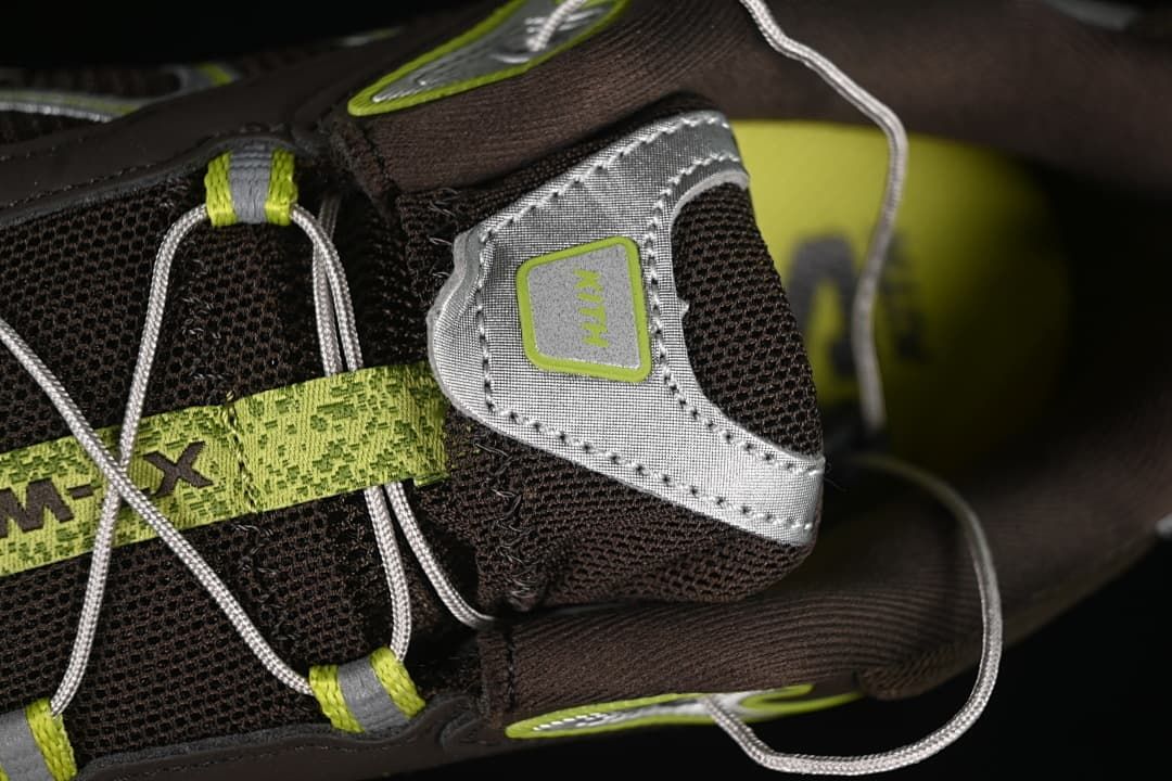 Close-up of the lace guides and upper construction