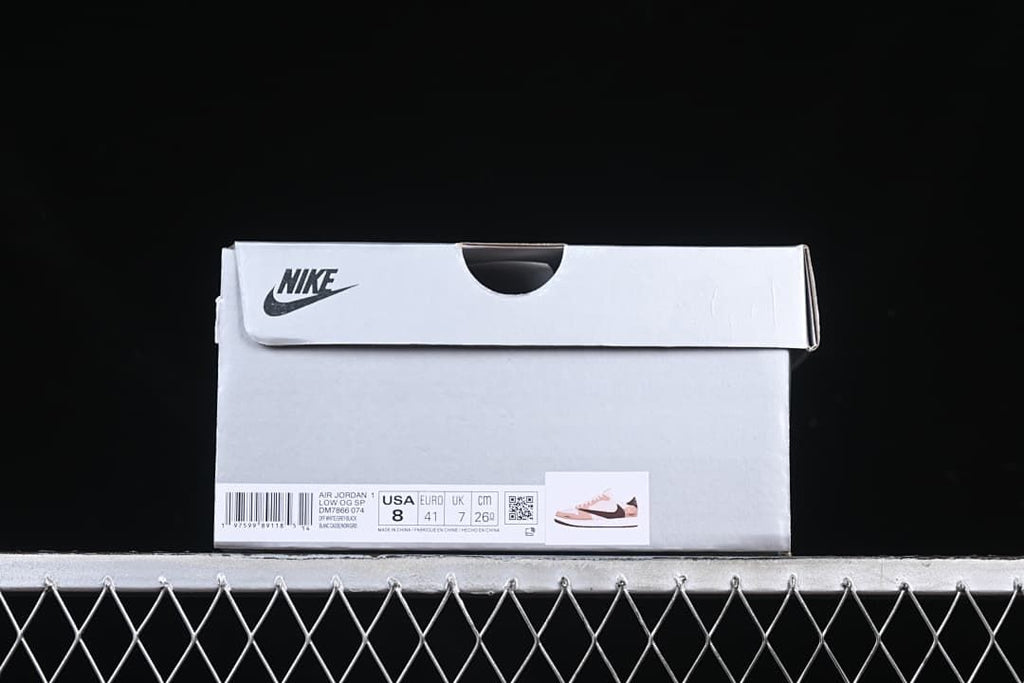 Shoebox label showing Air Jordan 1 Low OG SP, style DM7866-074, and EU 41.