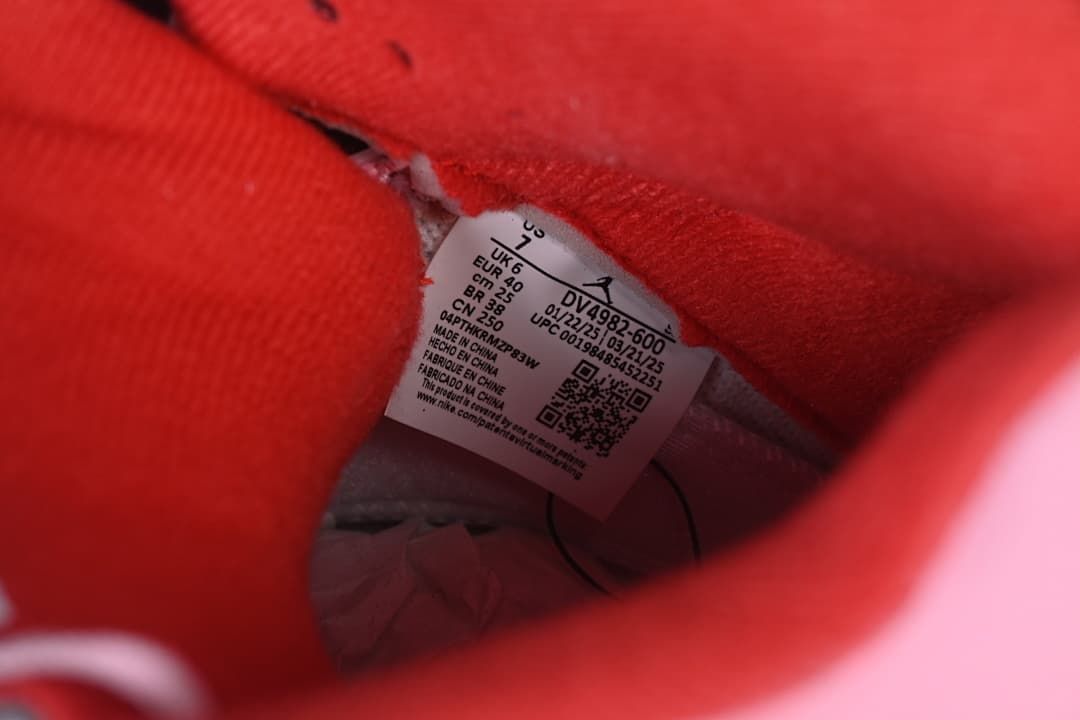 Close-up of the shoe’s interior size and product label.