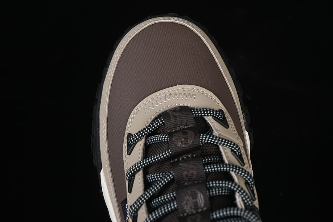 Top-down view of the boot toe and lacing