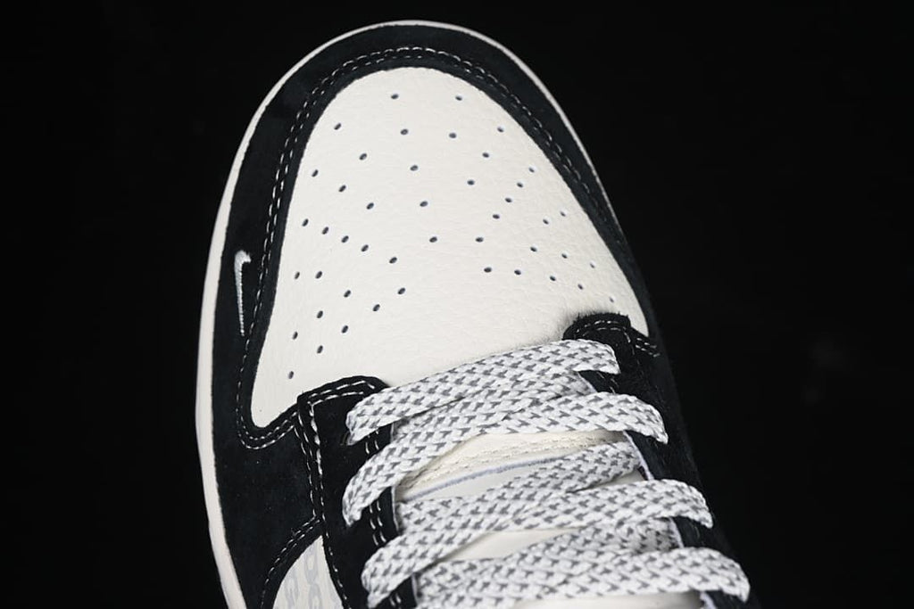 Top view of perforated toe and patterned laces