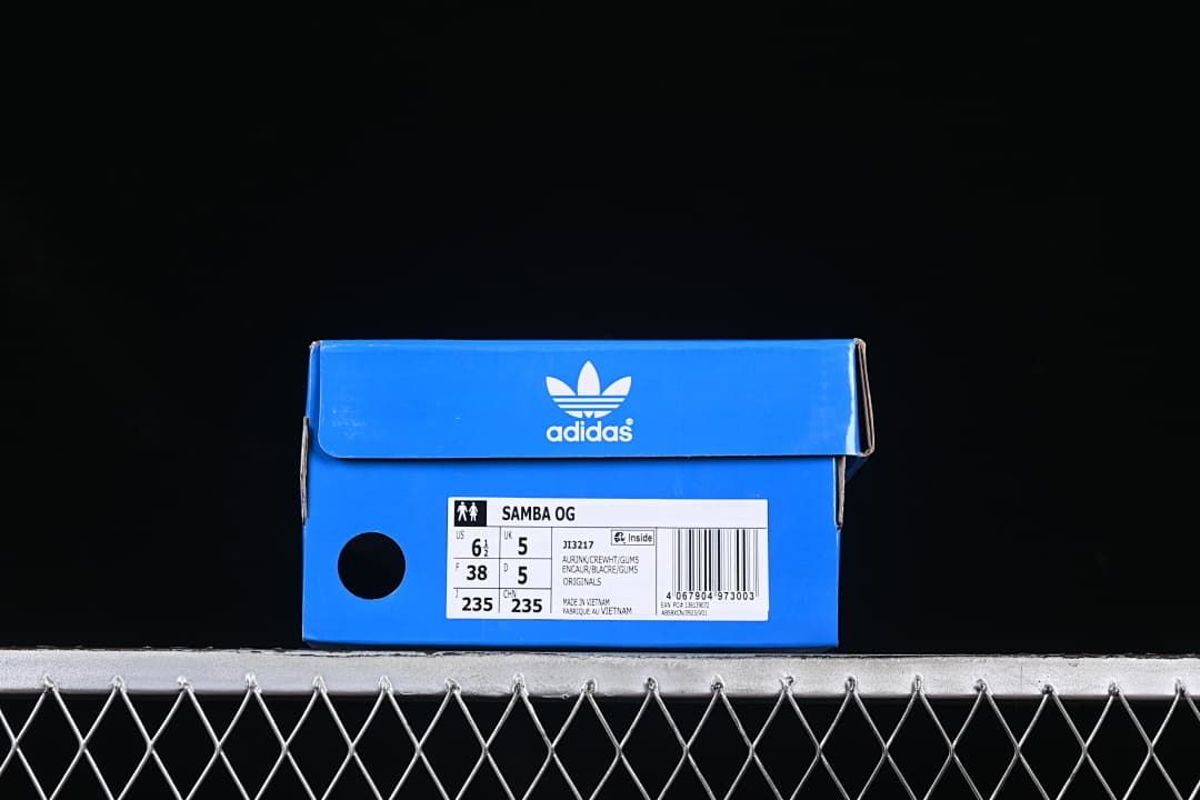 Blue adidas shoe box labeled Samba OG and JI3217, with sample size details