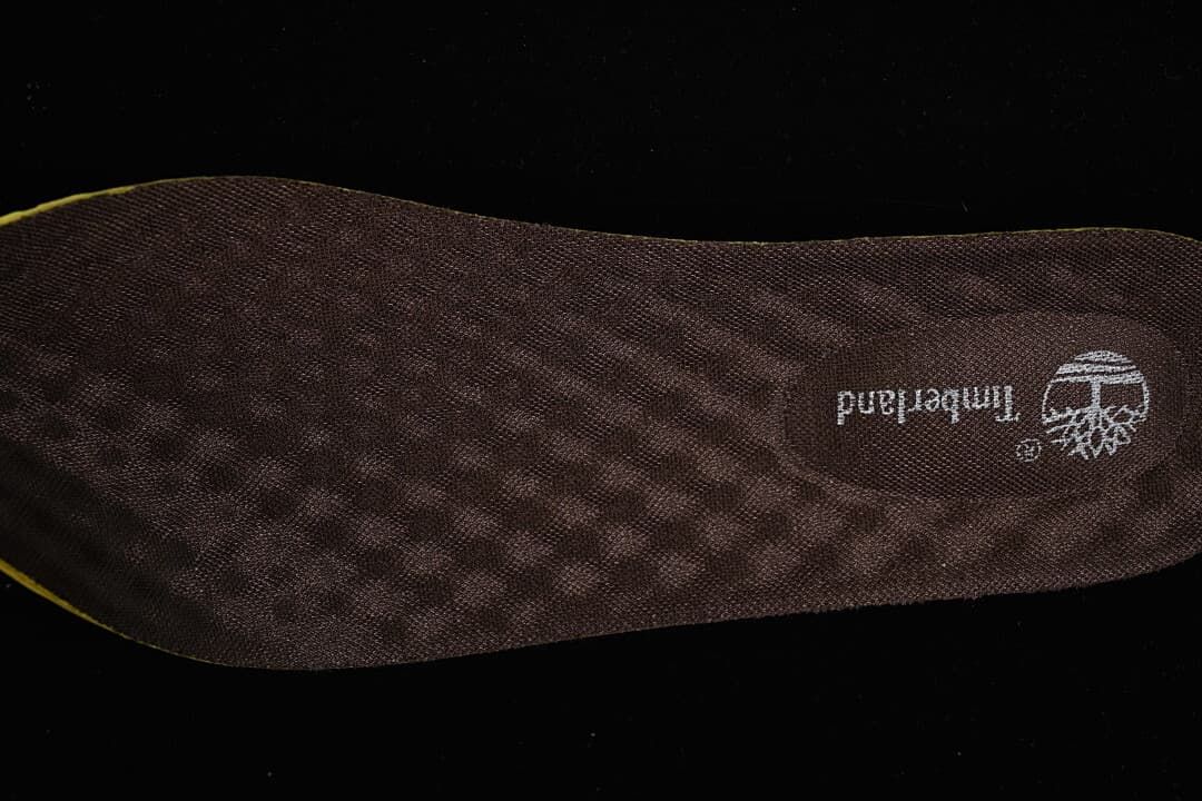 Brown insole with Timberland branding