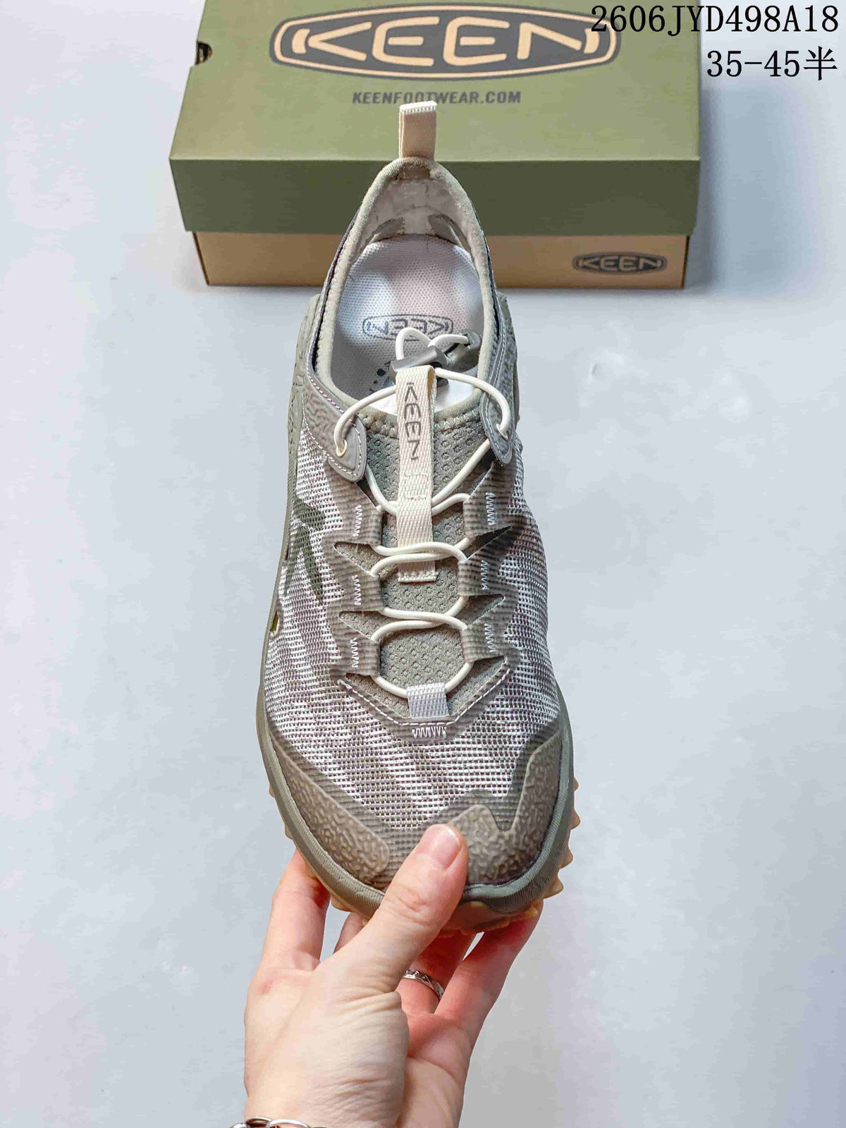 Top view of a KEEN Jasper Rocks SP sneaker with lace-up closure