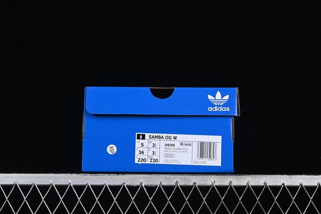 Adidas Samba OG W shoe box label showing model JH8700 and EU 36