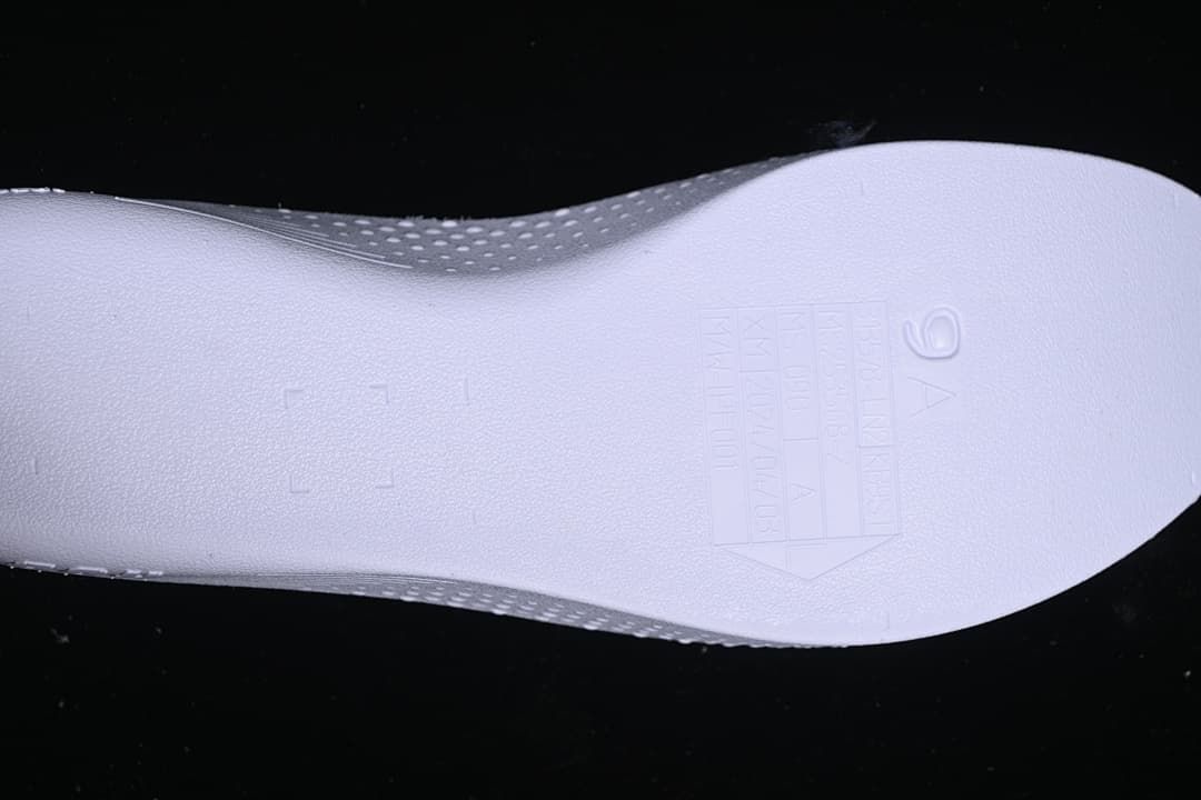 Close-up of molded detail on the shoe insole