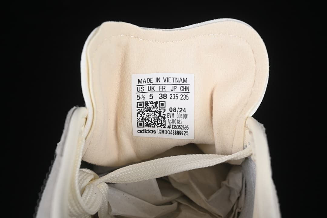 Tongue label showing the photographed shoe's size information