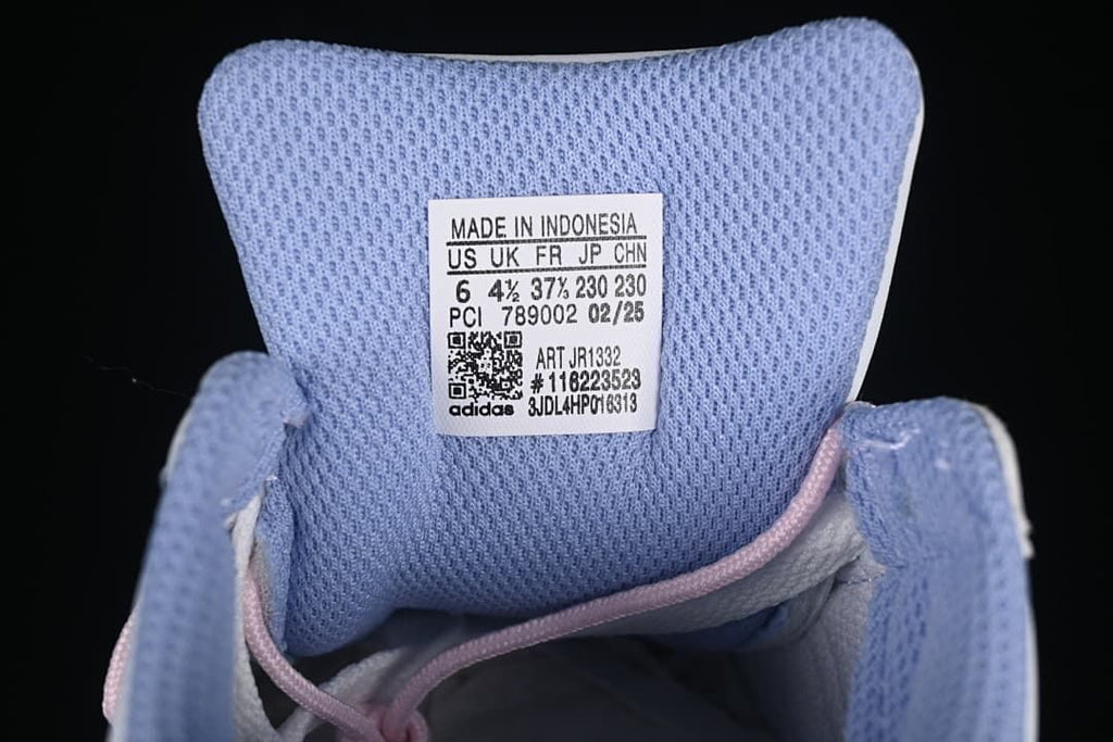 Tongue size label showing US 6, UK 4½, FR 37⅓, JP 230, CHN 230 and model JR1332