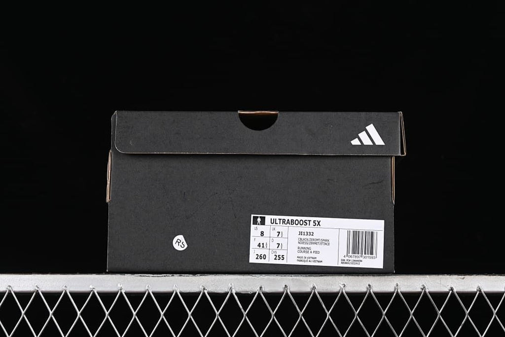 Adidas shoe box labeled Ultraboost 5X and JI1332.