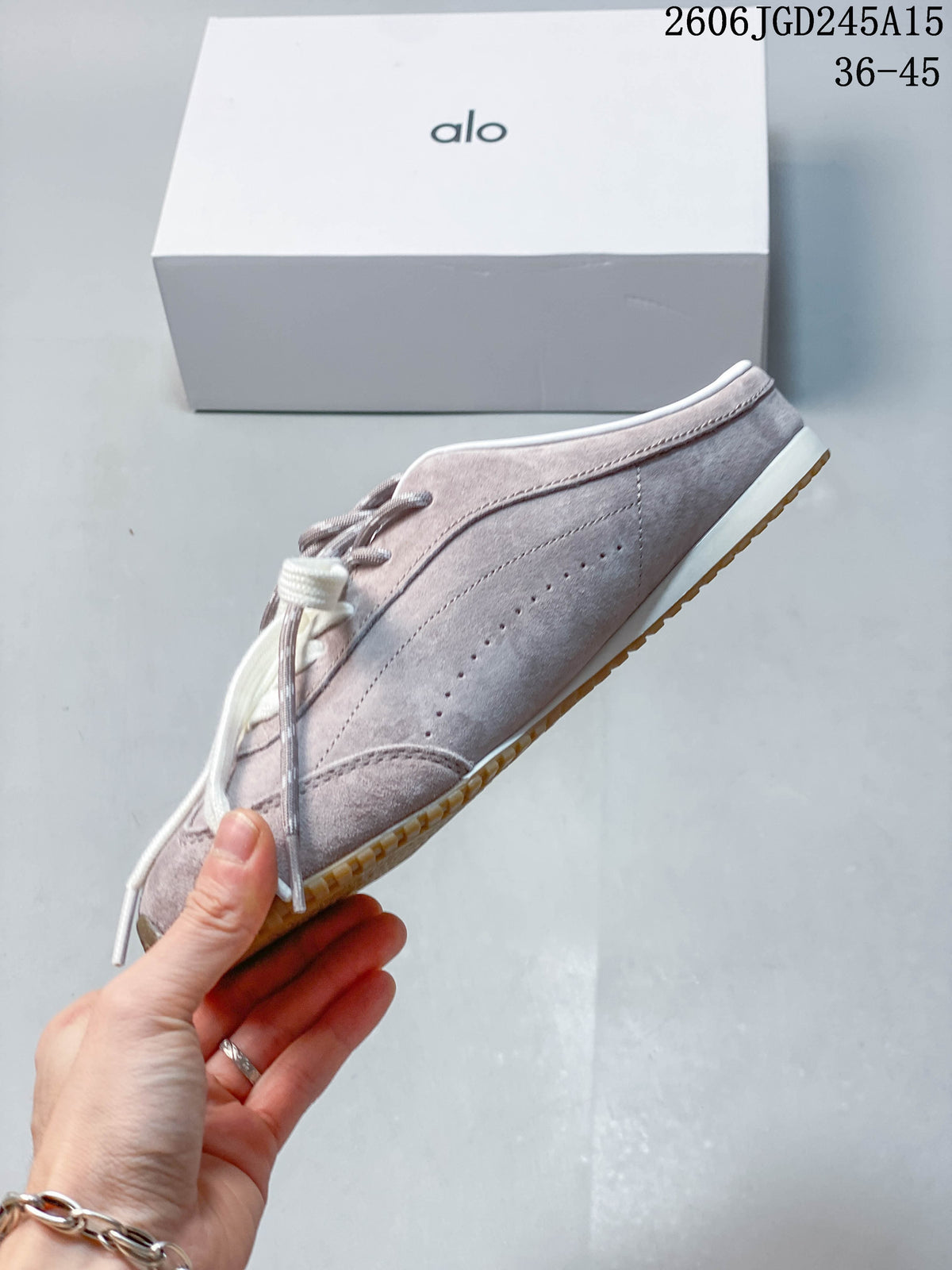Side view of the mauve-taupe lace-up sneaker