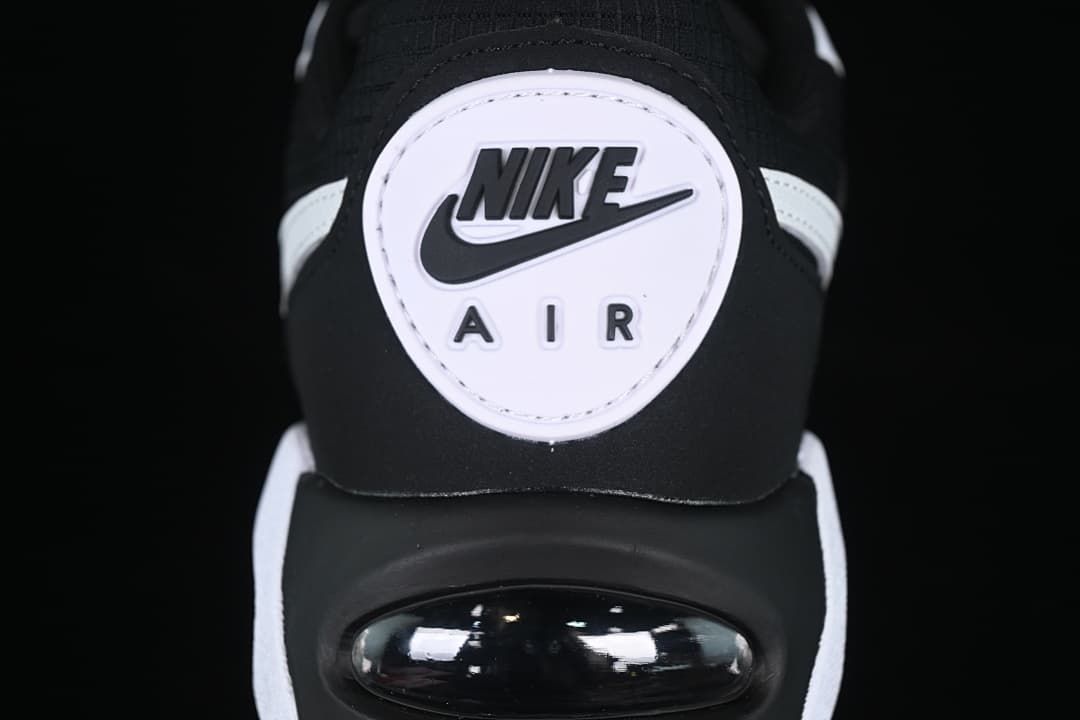 Rear view highlighting the heel branding and visible Air unit
