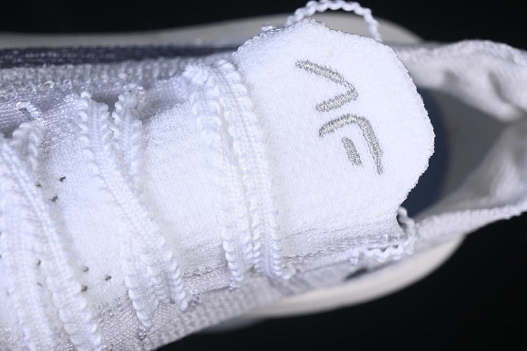 Close-up of the tongue and lace area