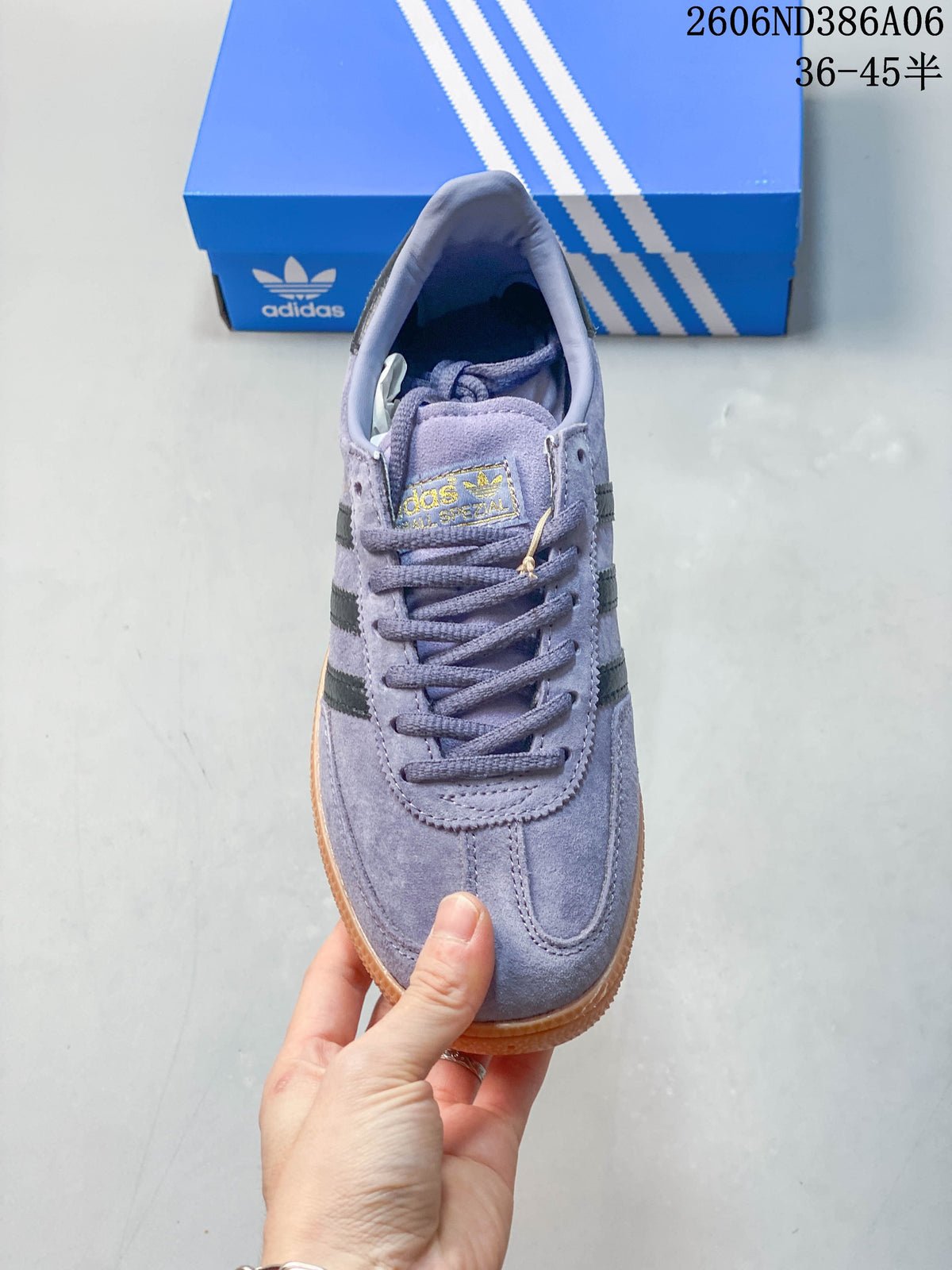 Top view showing the laces, rounded toe and tongue label