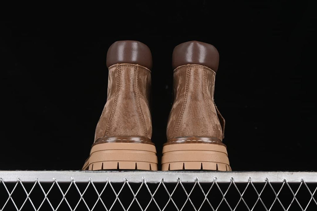 Rear view of the pair of boots