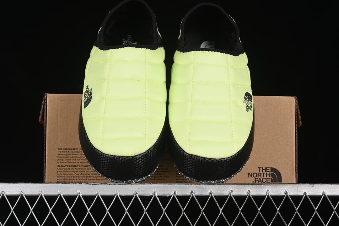 Front view of the pair resting on the product box.