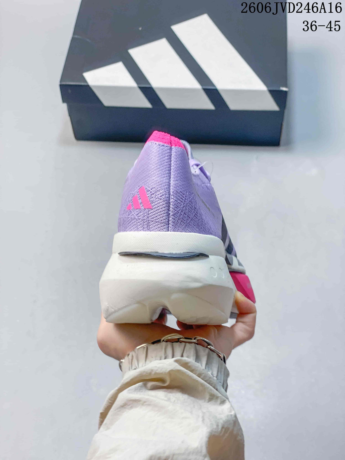 Rear view of a lavender running shoe with a pink heel detail and sculpted white sole