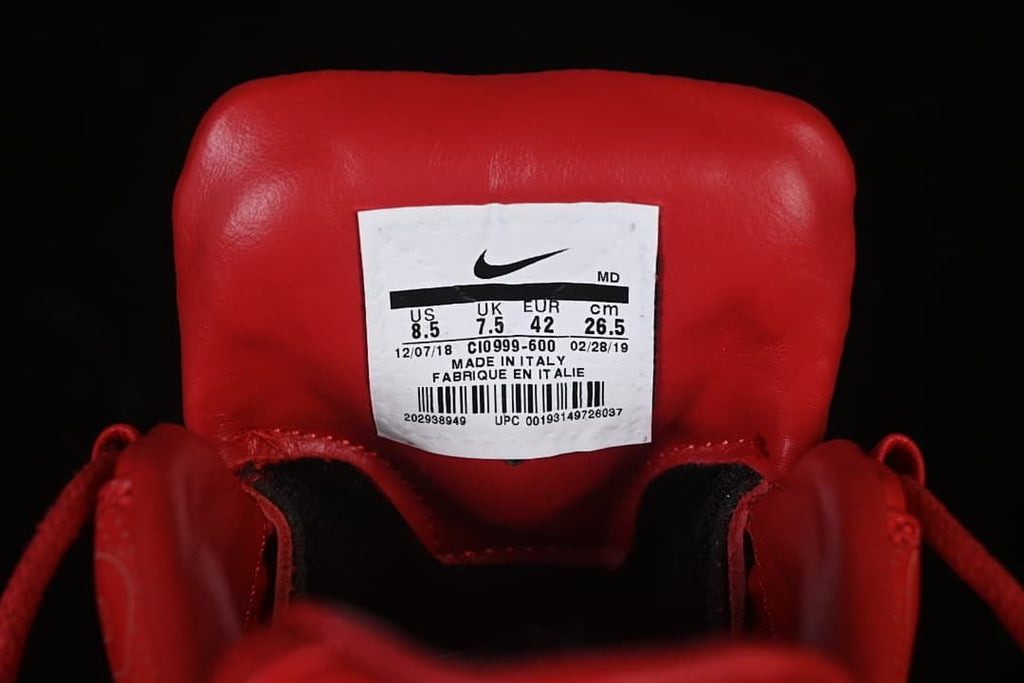 Tongue label showing style code CI0999-600 and EU size 42