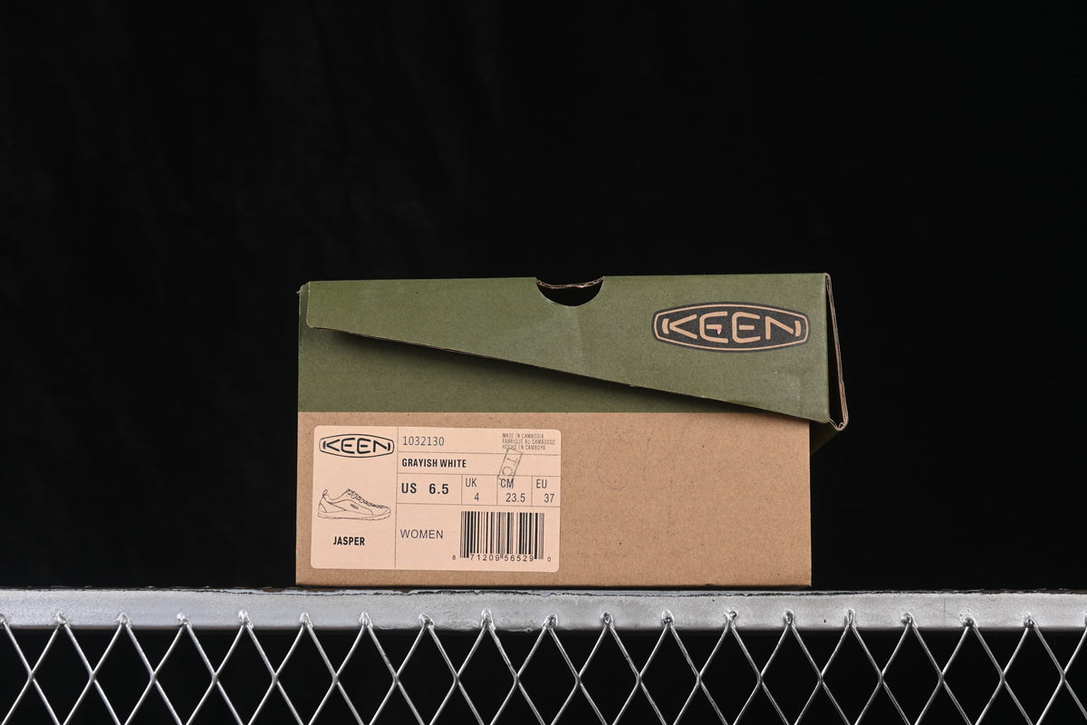 KEEN Jasper shoe box labeled style 1032130, Grayish White, with a photographed EU 37 sample size.