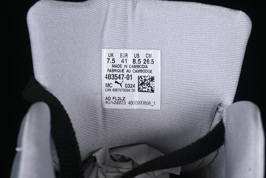 Inside shoe label showing UK 7.5, EU 41, US 8.5 and CM 26.5.