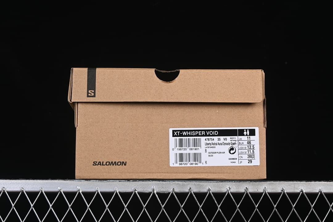 Salomon XT-Whisper Void shoe box label showing EU 46.