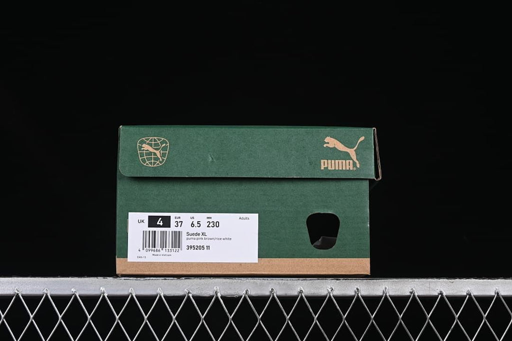 Shoe box label identifies Suede XL, Puma pink brown/rice white, and style 395205 11.