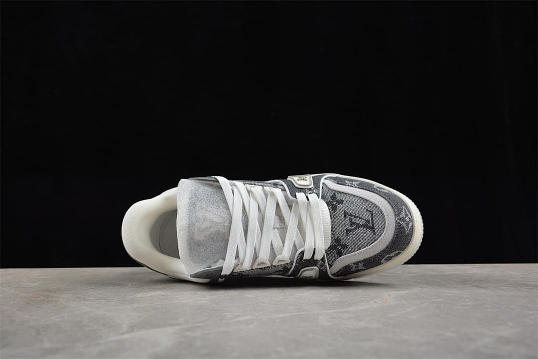 Top view of the sneaker showing the lacing and patterned upper.