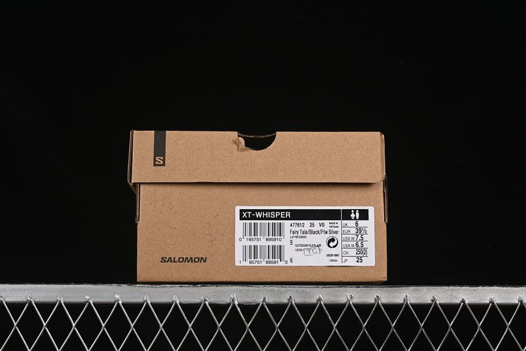 Salomon XT-Whisper shoe box label with style code and sample sizes