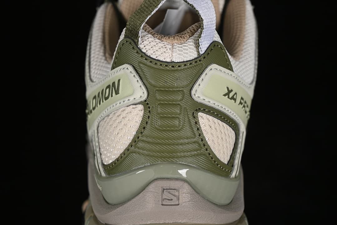 Rear view highlighting the green heel structure and XA Pro 3D branding.