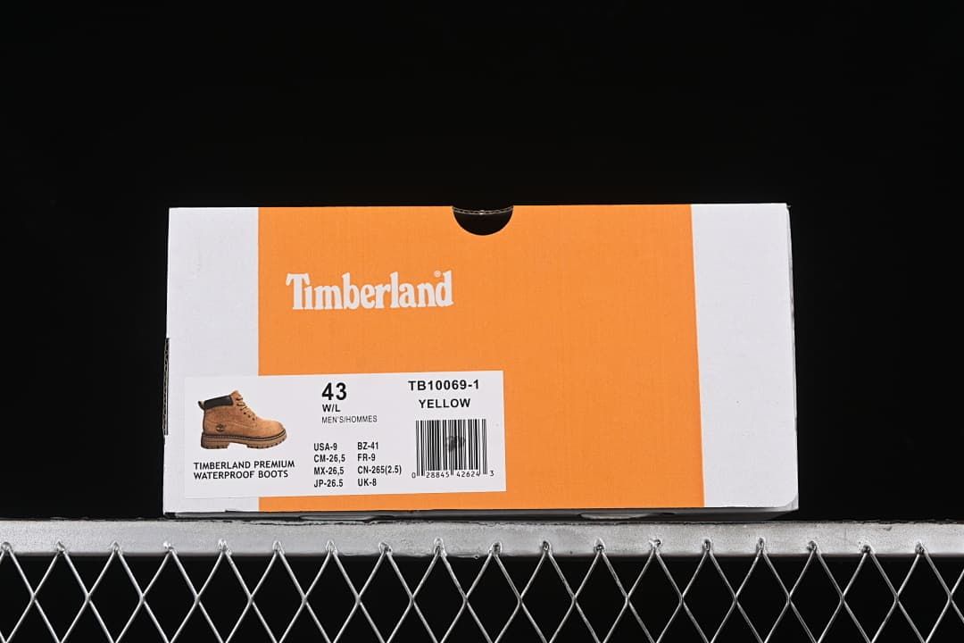 Boot box label showing Timberland, style TB10069-1, yellow color, and sample size 43.