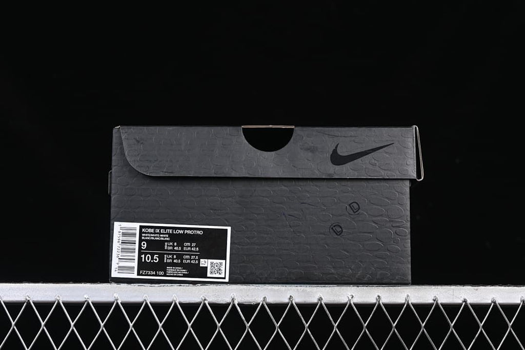 Shoe box with label identifying Kobe IX Elite Low Protro and showing sample sizes