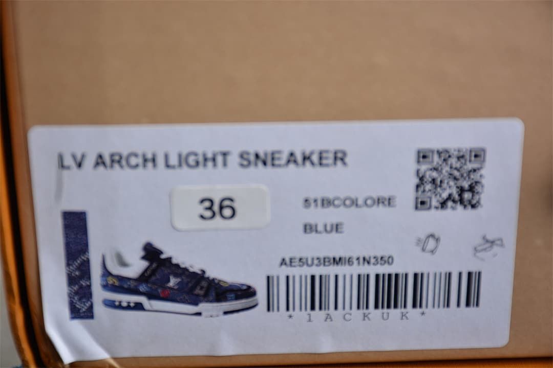 Shoebox label reading LV Arch Light Sneaker, size 36, color blue.