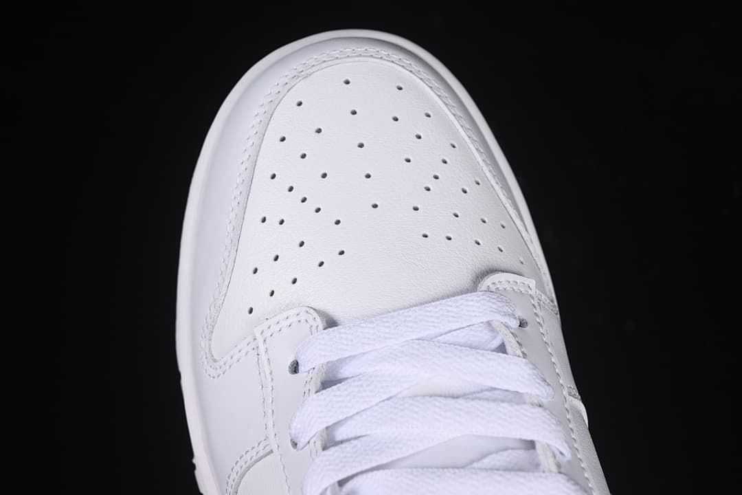Top view of the perforated toe box and laces
