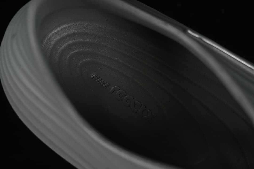 Close-up of the footbed with ReactX branding