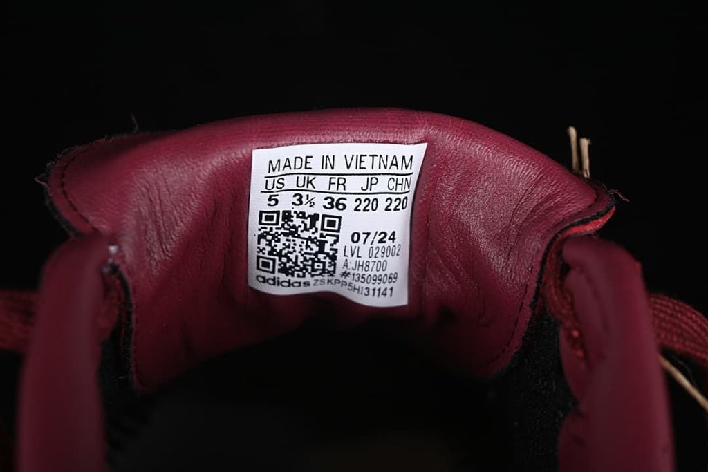 Shoe size label showing EU 36 and model code JH8700