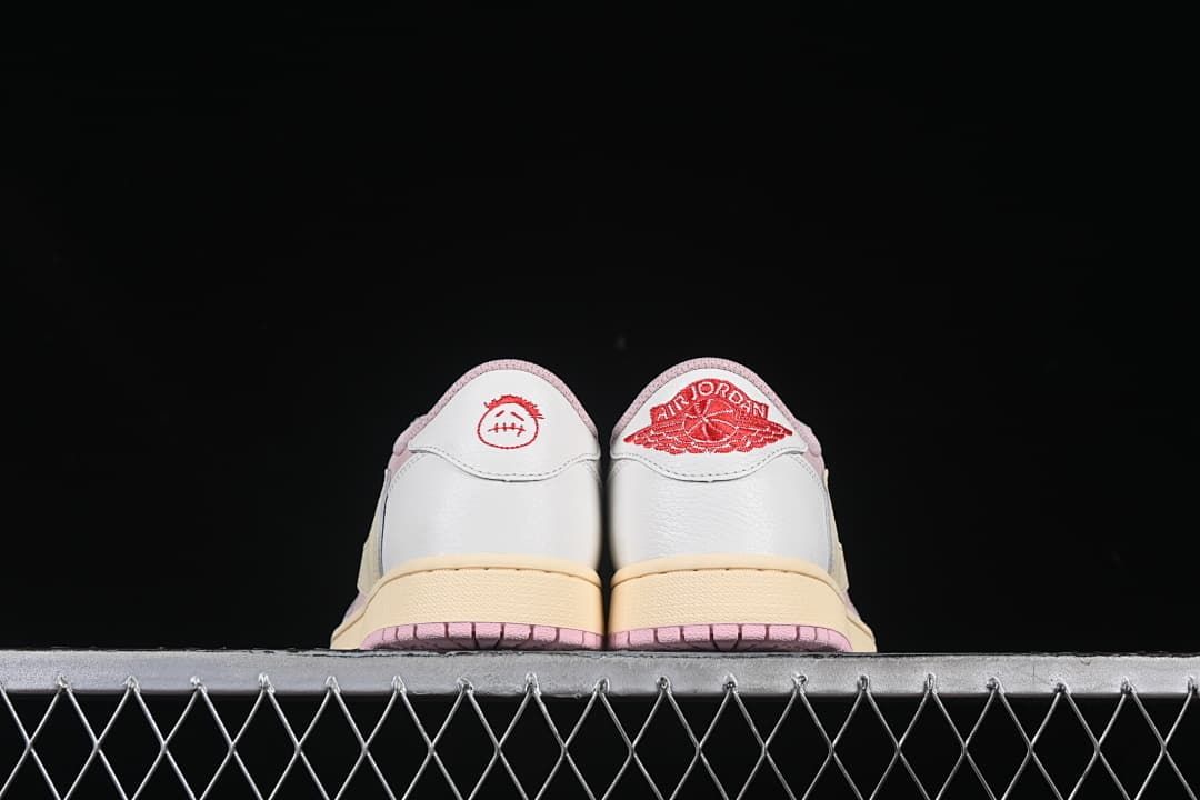 Rear view showing contrasting heel embroidery