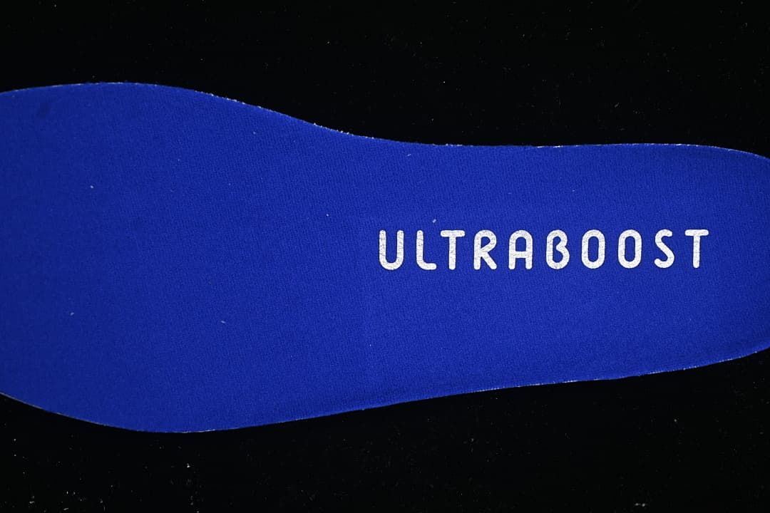 Close-up of the blue insole with Ultraboost lettering