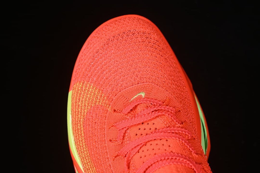 Top view of the knit toe box and lace area.