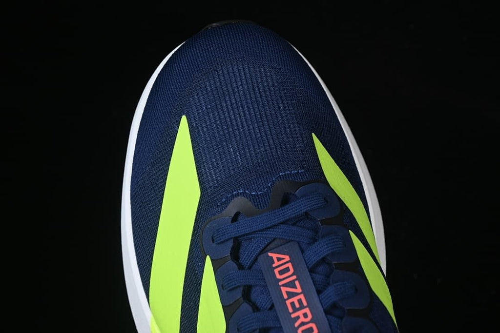 Top view of the navy toe and lime accent details.