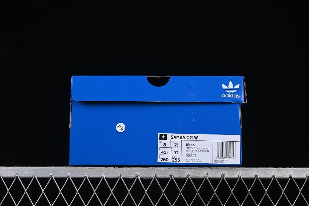 Blue adidas shoe box labeled Samba OG W and IE6522