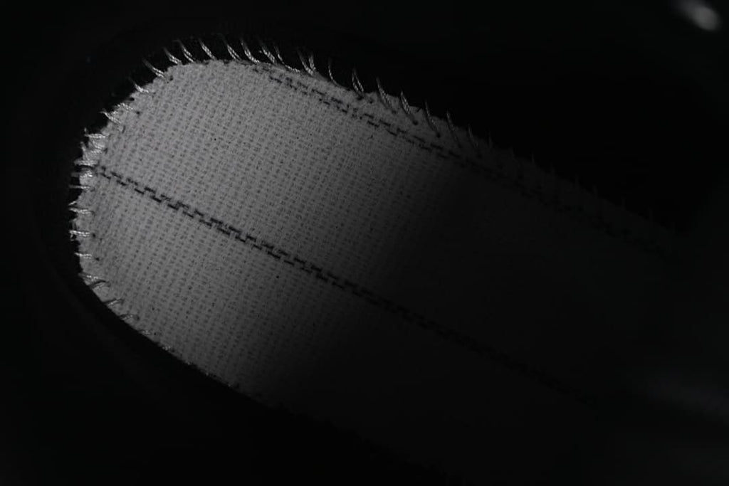 Close-up view of the boot’s interior construction.
