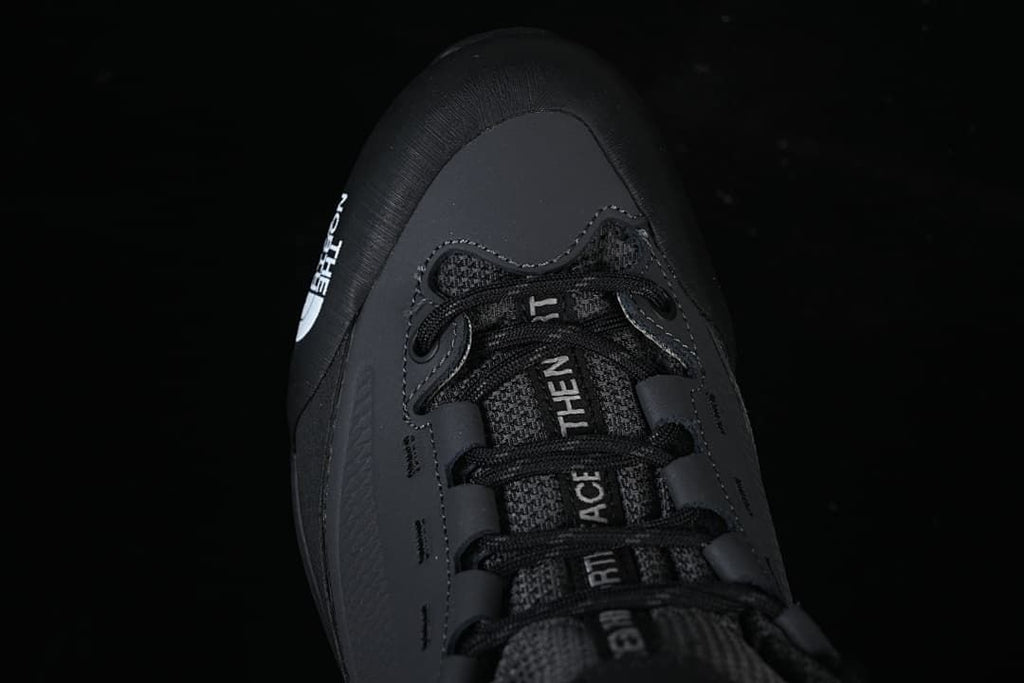 Top-down view of the lacing and toe area