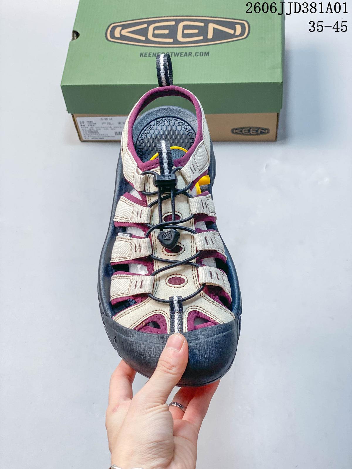 Front view of a KEEN Newport H2 sandal showing its closed toe and bungee-style lace closure.