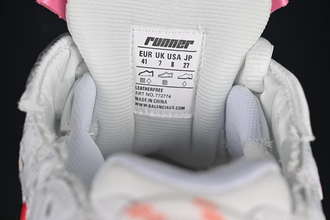 Tongue label showing a photographed EUR size 41 sample