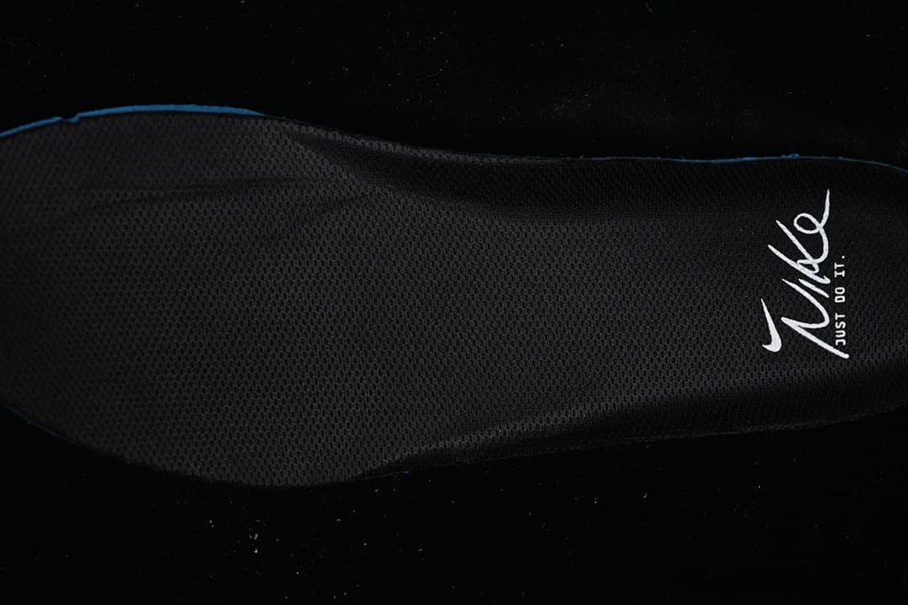 Close-up of the black insole with Nike branding.
