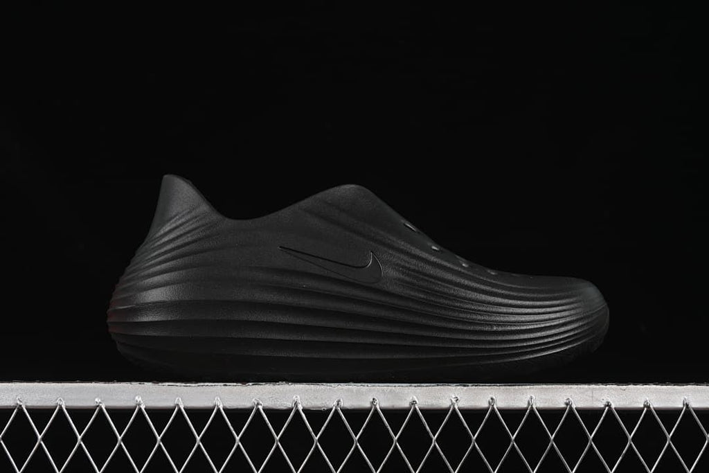 Side profile highlighting the sculpted silhouette