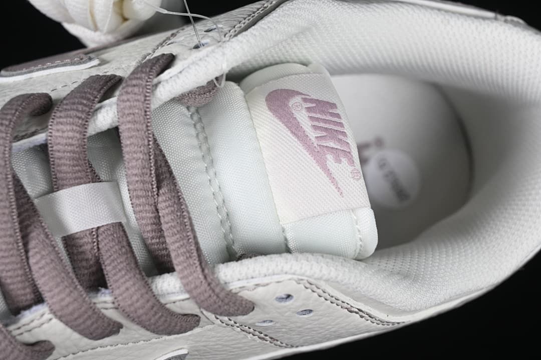 Close-up of the tongue, laces, and padded collar