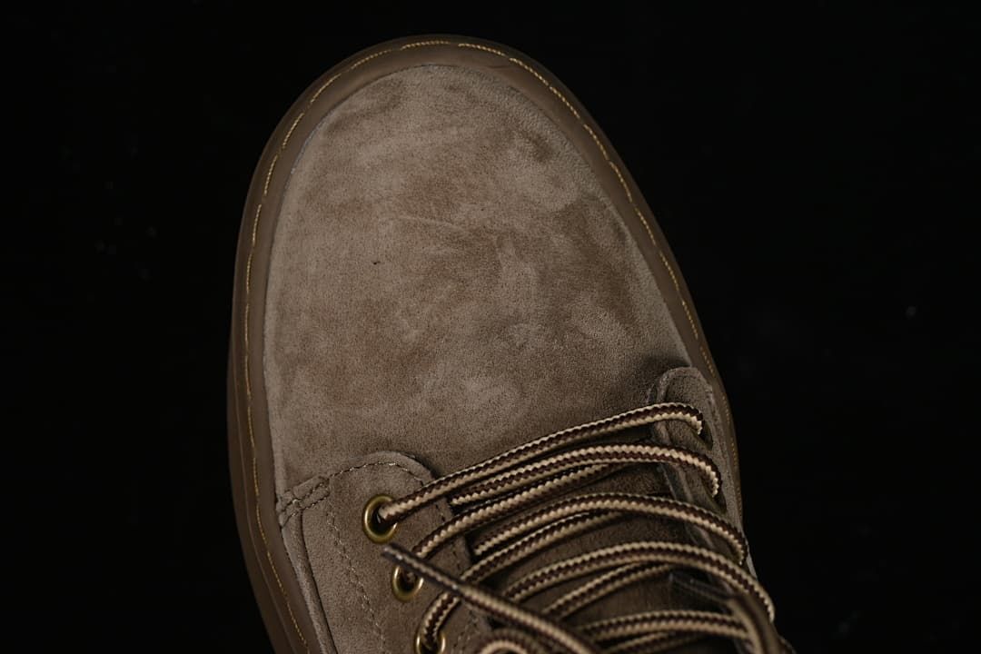Top-down view of the boot toe and lace-up front