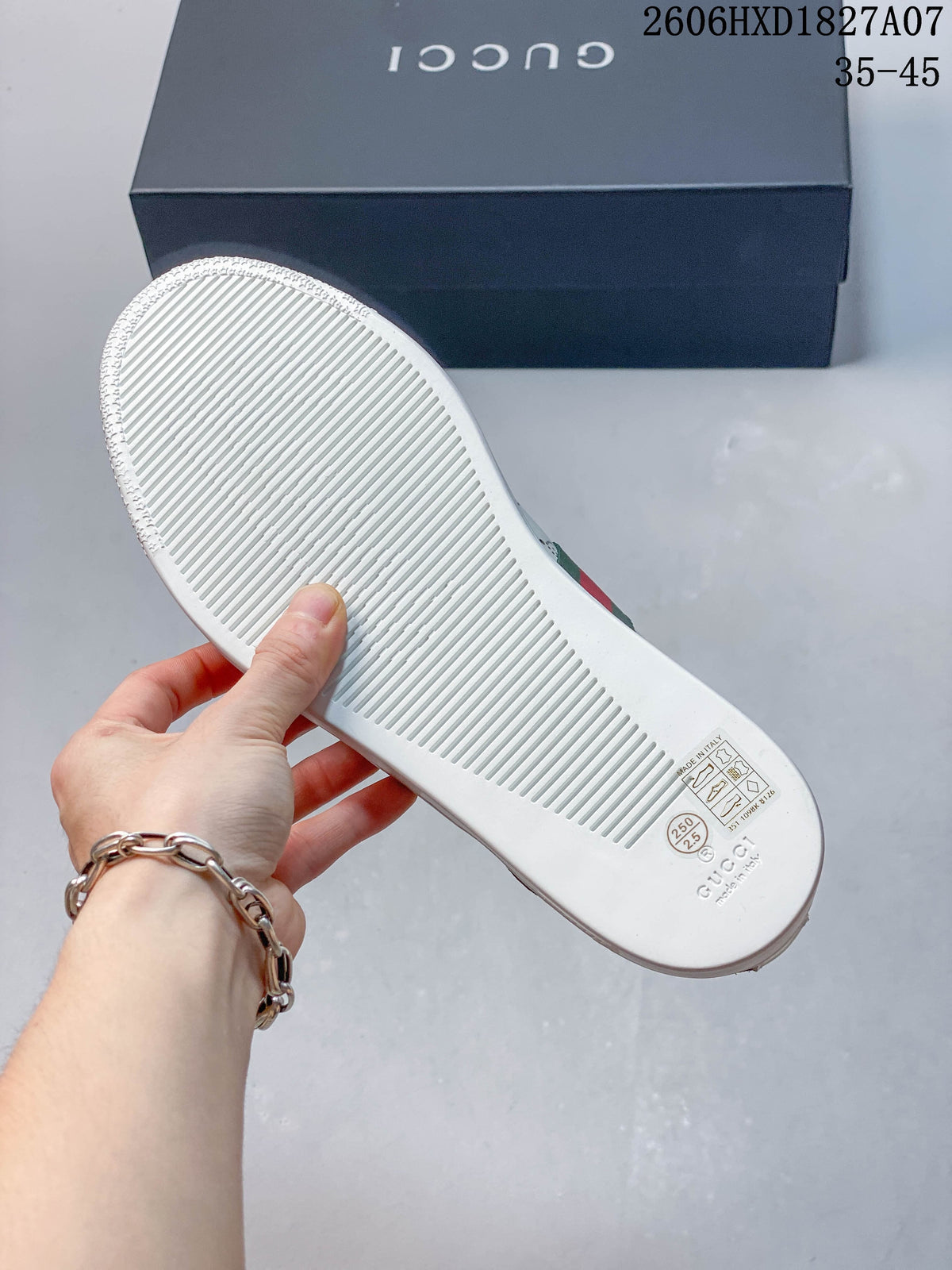Underside of a white sneaker; image overlay shows size range 35–45 and style code 2606HXD1827A07