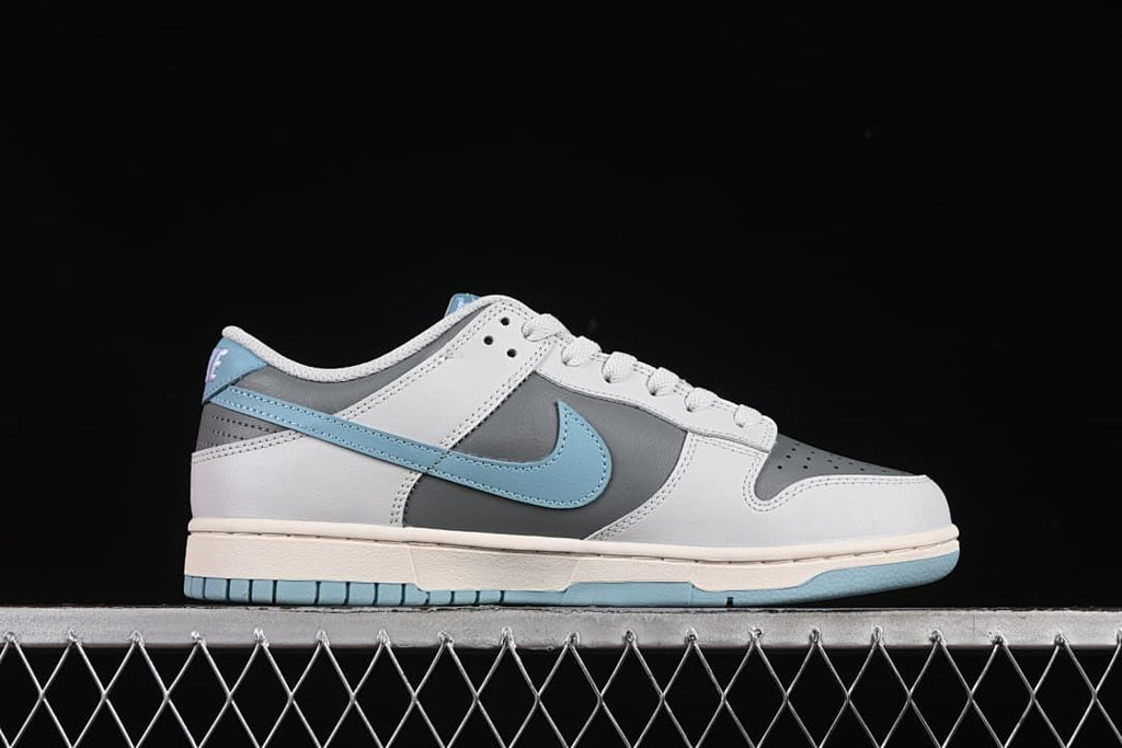 Side profile showing the low-top silhouette and color blocking